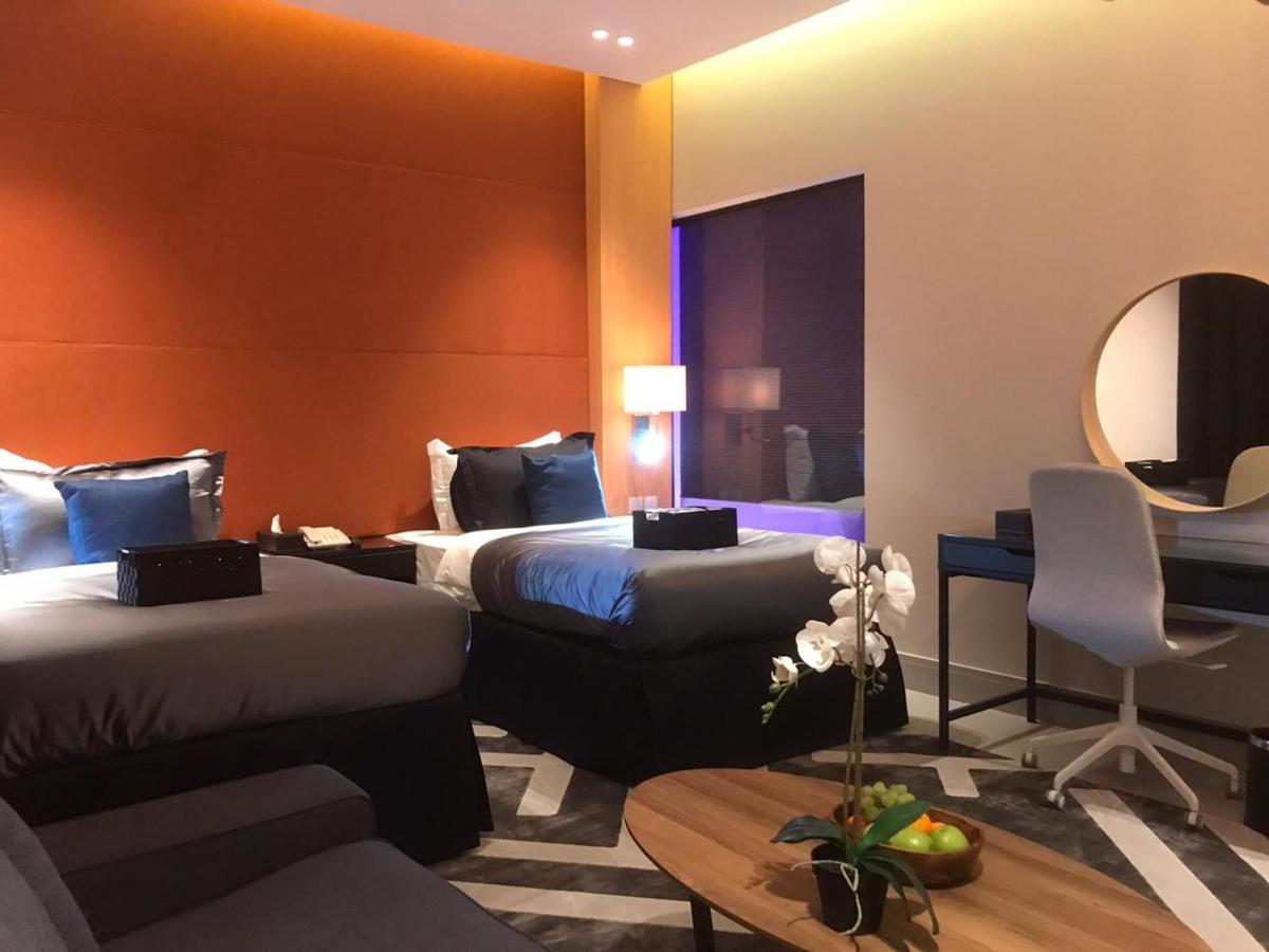 Dana Hotel & Residences Riaad Buitenkant foto