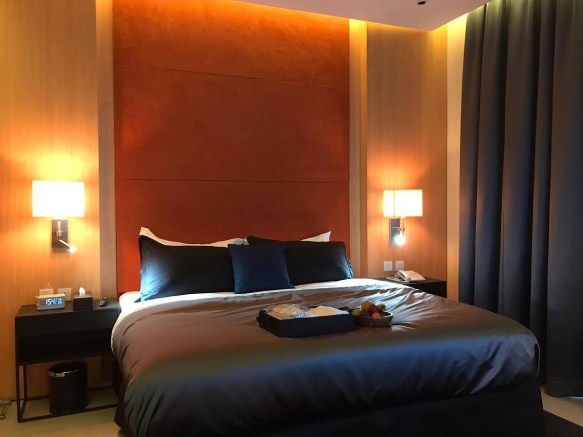 Dana Hotel & Residences Riaad Buitenkant foto